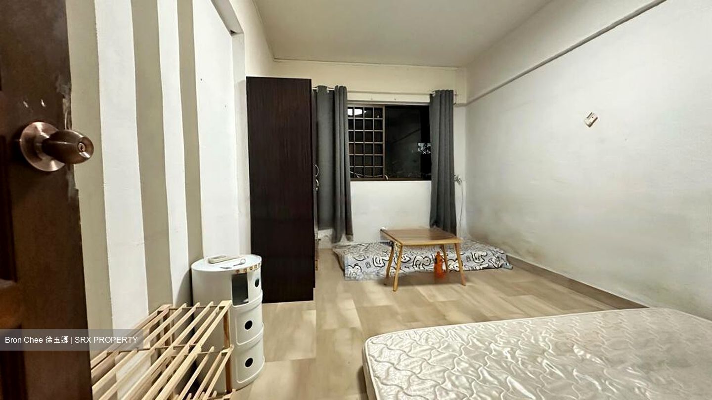 Blk 452 Jurong West Street 42 (Jurong West), HDB 5 Rooms #578620811